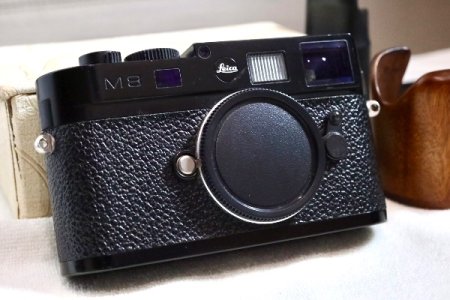 Leica M8.2 - 1.jpg