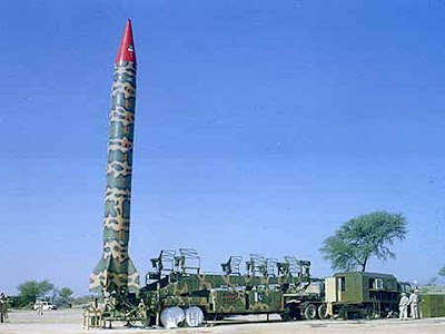 Taepodong-2+missile.jpg