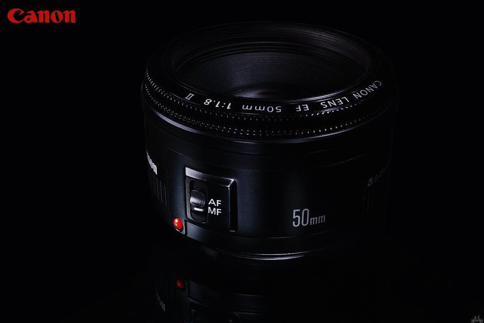 Canon_EF_50mm_Lens_by_Draken413o.jpg
