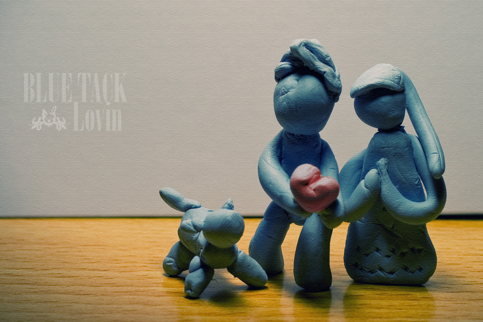 Blue_tack_loving_2_by_Draken413o.jpg