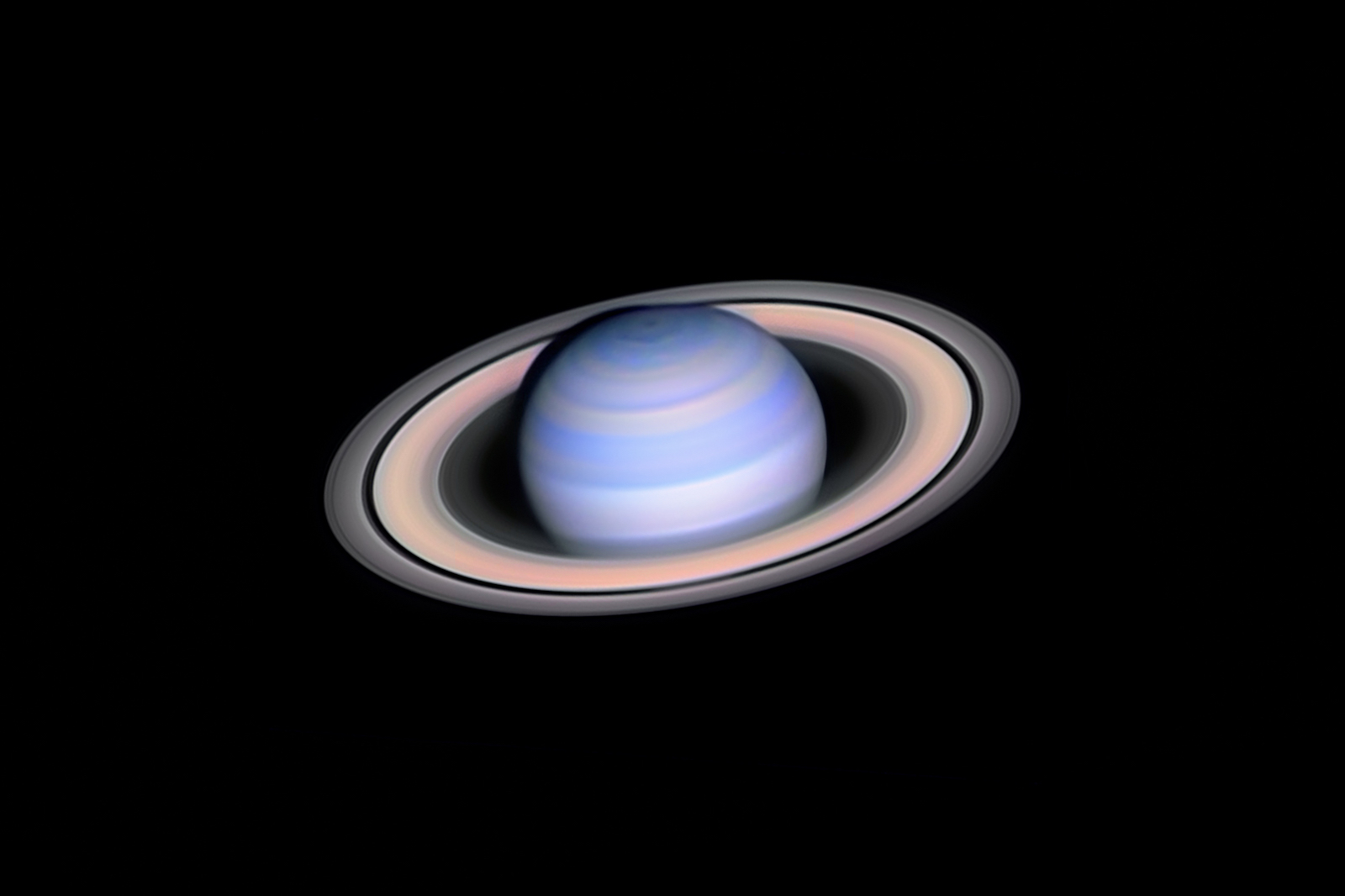 Infrared-Saturn-©-László-Francsics.jpg