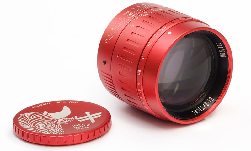 red-TTartisan-50mm-f0.95-limited-edition-lens-3-800x482.jpg