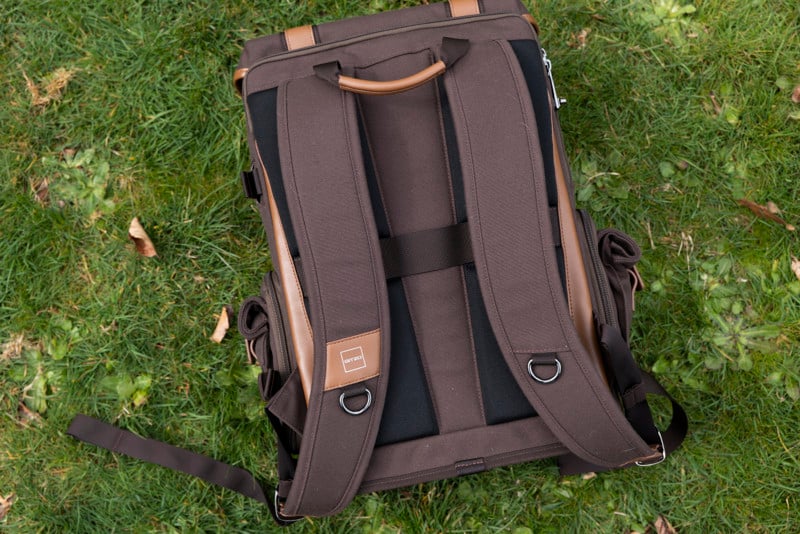 Gitzo-Legende-Backpack-and-Tripod-Review-12-800x534.jpg