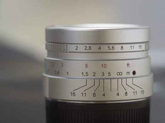 7Artisans-35mm-f2-lens-for-Leica-M-mount-SILVER-2-560x417.jpg