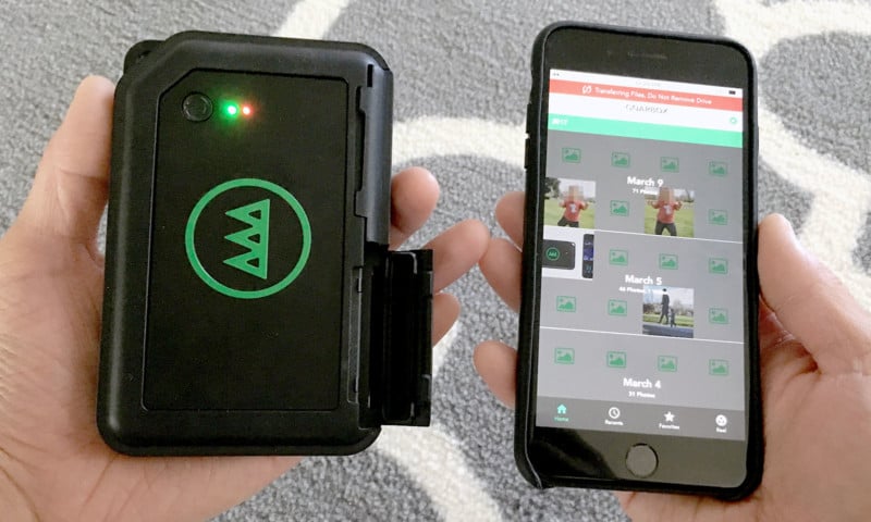 The GNARBOX 1.0 backup device next to a smartphone The GNARBOX 1.0 backup device next to a smartphone