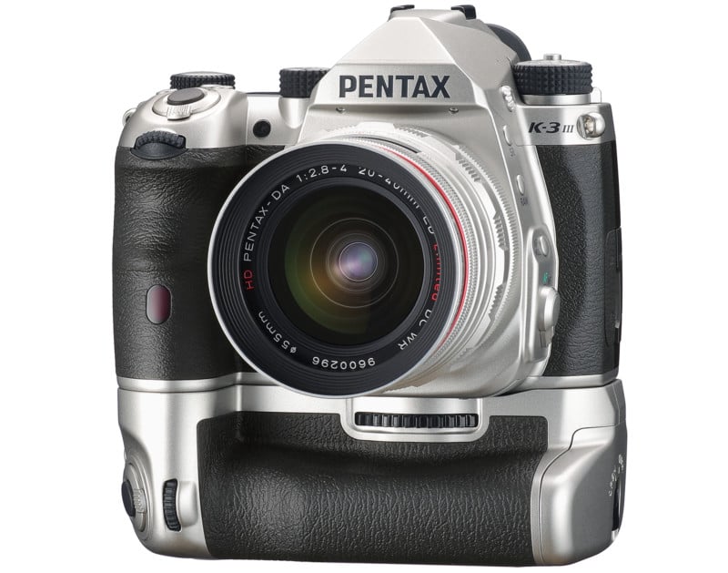 PENTAX-K-3-Mark-III-Silver-Premium-Kit-with-battery-grip-800x629.jpg