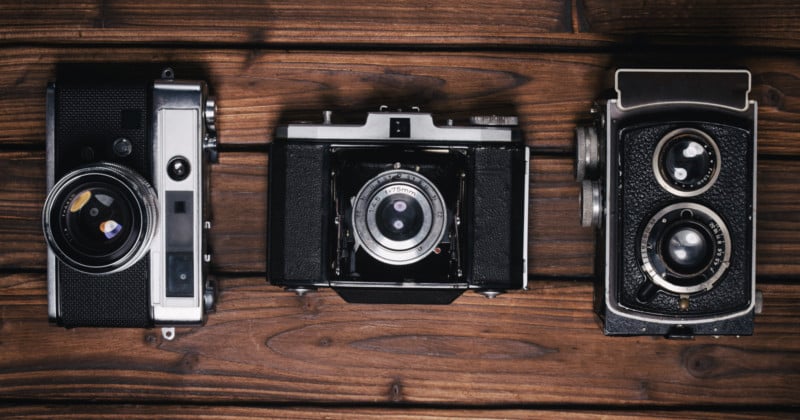 Lets-Reinvigorate-the-Analog-Photography-Industry-800x420.jpg