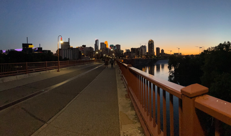 pano-night-iphone-pano-night_5508-800x474.jpg
