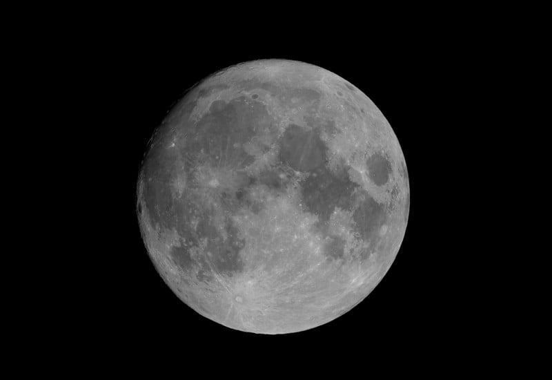 Moon-800x550.jpg