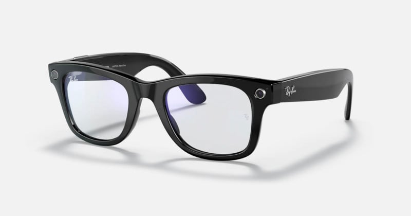 Regulators-Facebooks-Smart-Glasses-LED-Indicator-May-Be-Insufficient-800x420.jpg