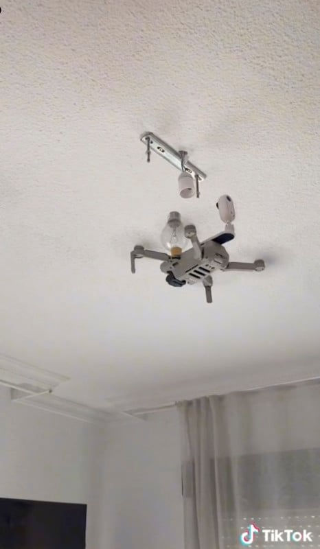 Drone-Screws-In-A-Lightbulb-1-466x800.jpeg