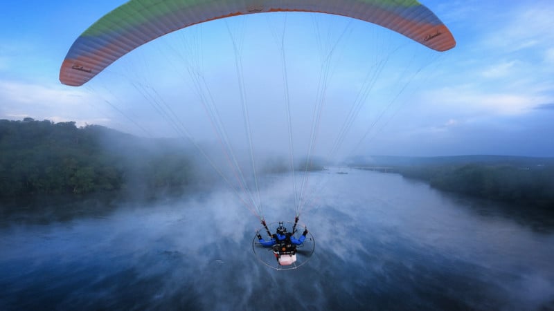 bernard-chen-landscape-photography-paragliding-petapixel-17-800x450.jpg
