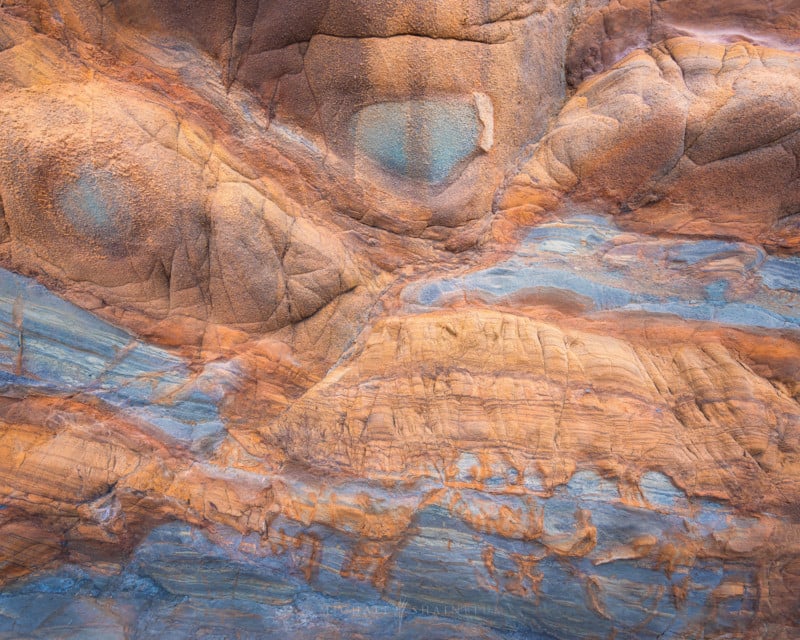michael-shainblum-rocks-landscape-petapixel-1-1-800x640.jpg