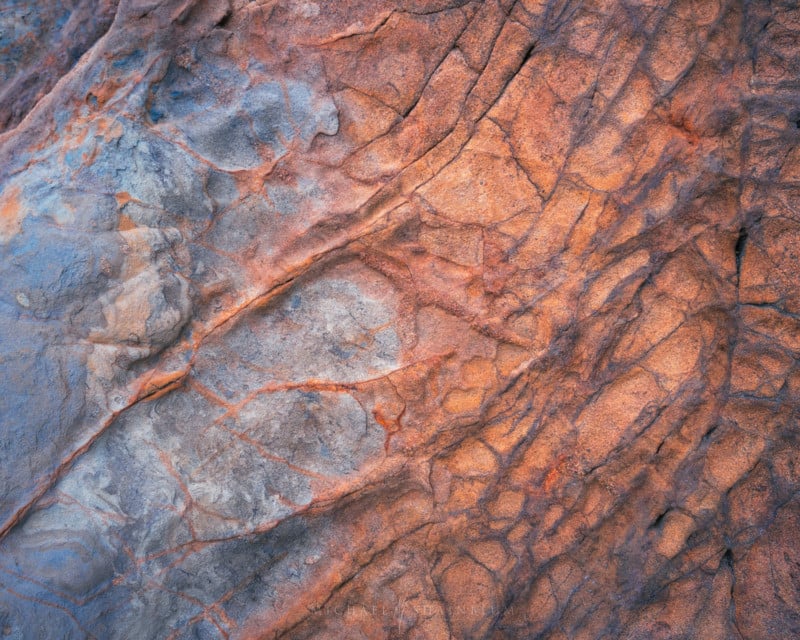 michael-shainblum-rocks-landscape-petapixel-3-800x640.jpg