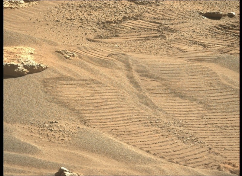 Mars Perseverance Rover's Top Photos of 2021
