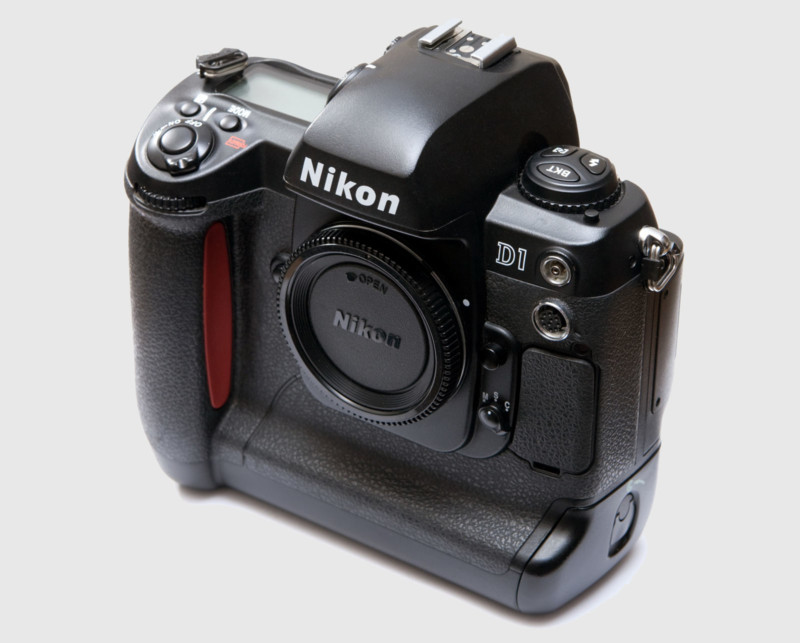 nikon-d1-dslr-800x643.jpg